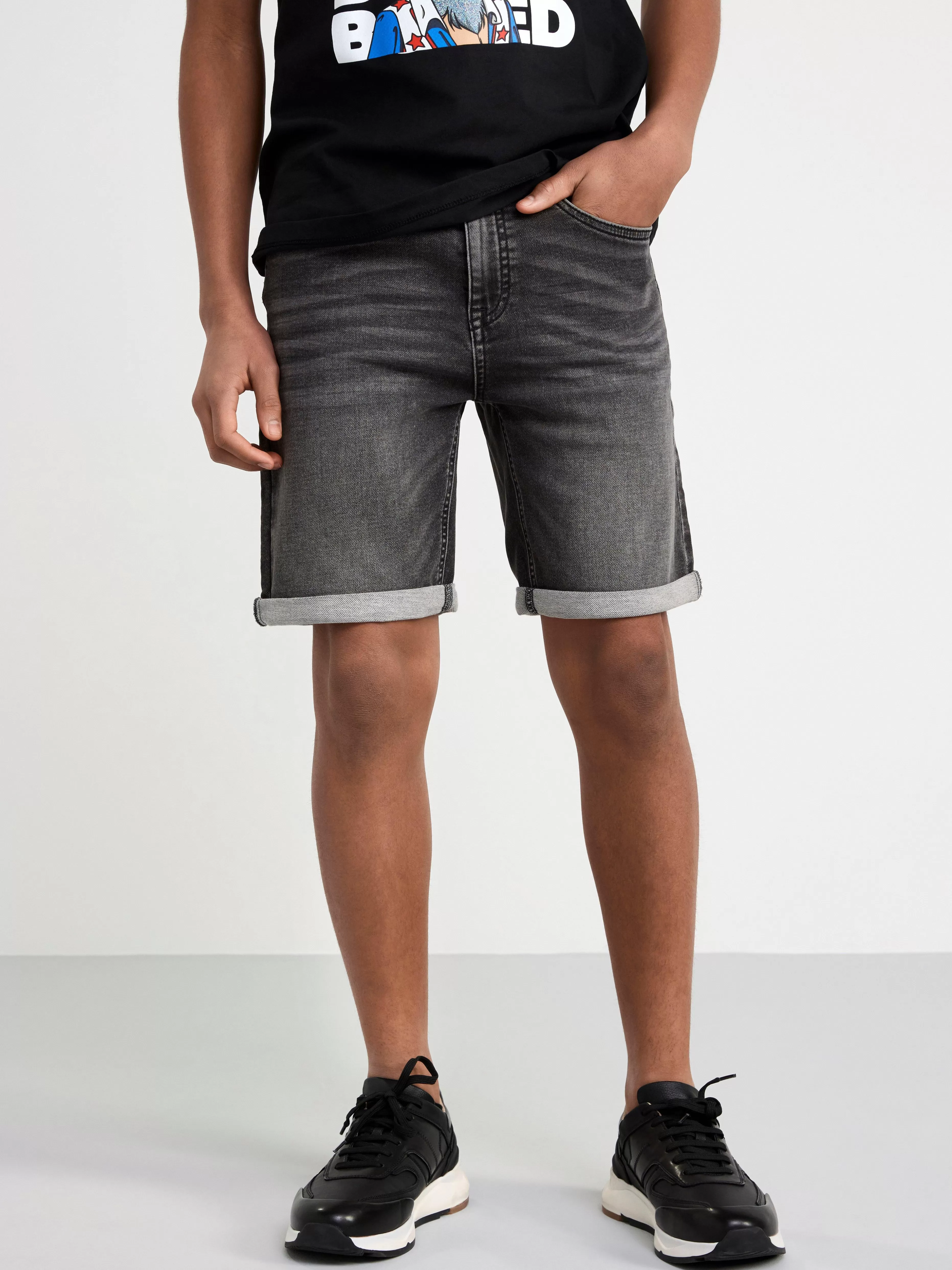 Barn Lindex Stafffan Superstretchiga Shorts Med Rakt Ben Och Normalhog Midja