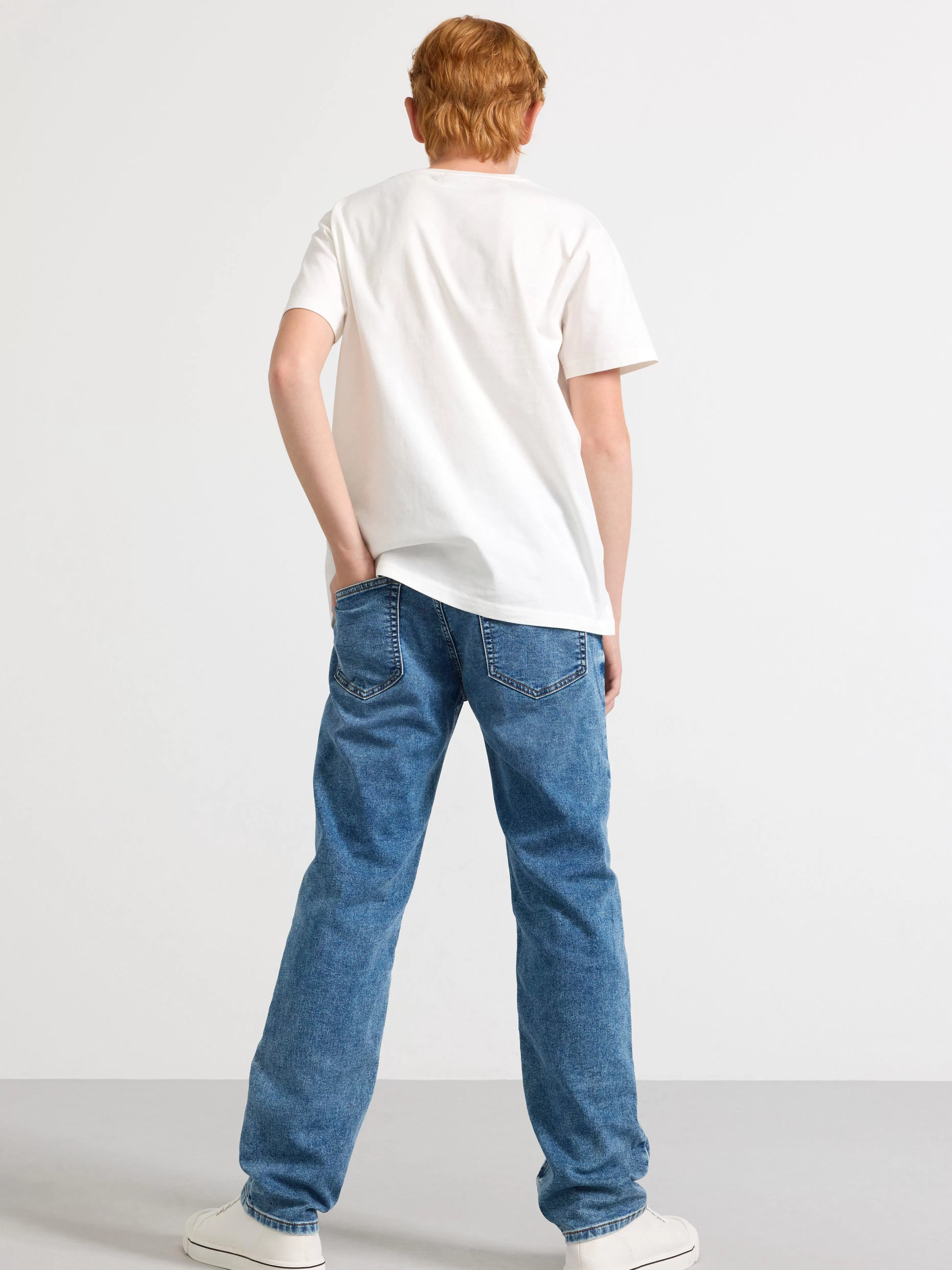 Barn Lindex Sture/Staffan Jeans I Trika Med Rakt Ben Och Normalhog Midja