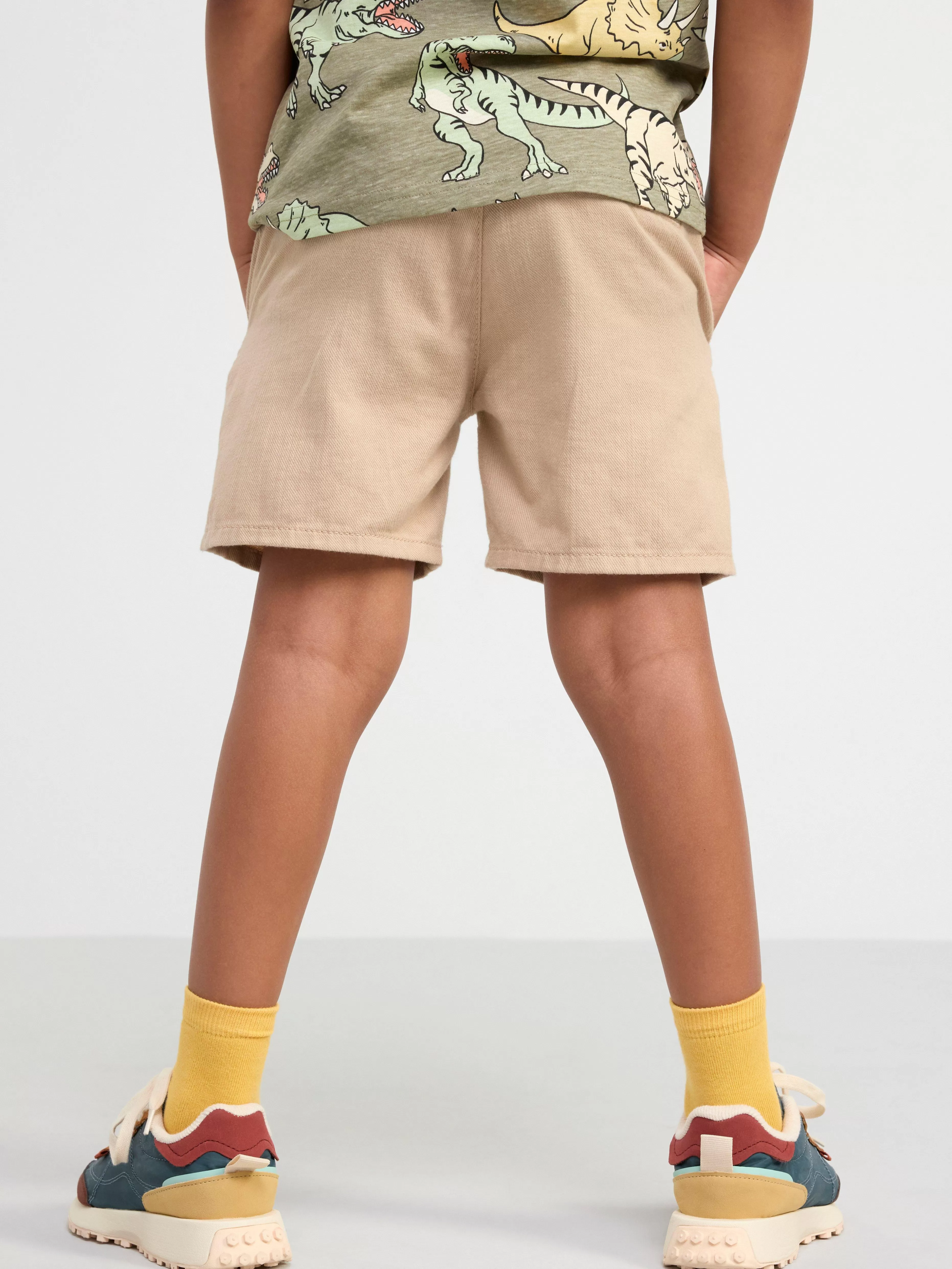 Barn Lindex Sven Chinosshorts Med Rakt Ben Och Normalhog Midja